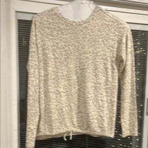 Leopard Print Long Sleeve Top